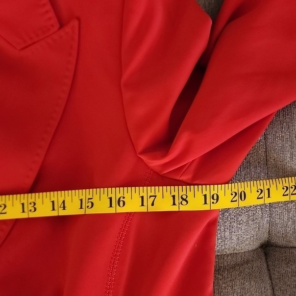 Les Copains red blazer made in Italy fully lined Size 48 - Picture 9 of 11